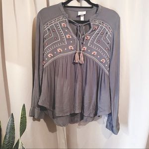 KNOX ROSE Grey Embroidered Long Sleeve Top